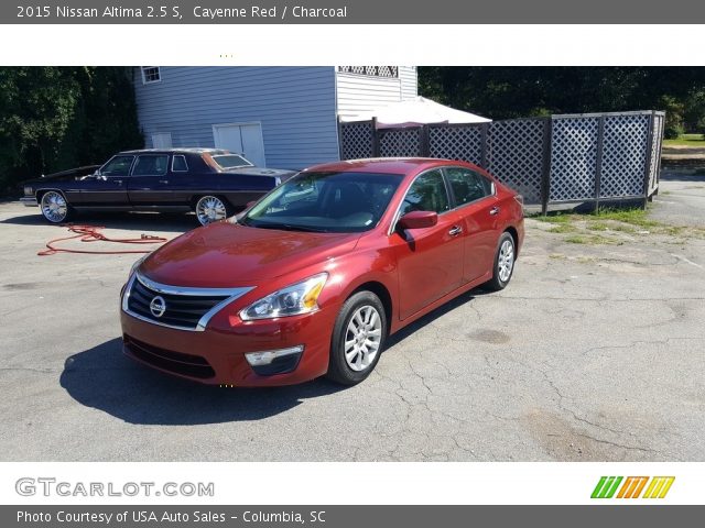 2015 Nissan Altima 2.5 S in Cayenne Red