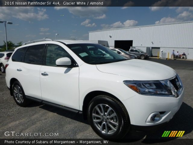 2016 Nissan Pathfinder SV 4x4 in Glacier White