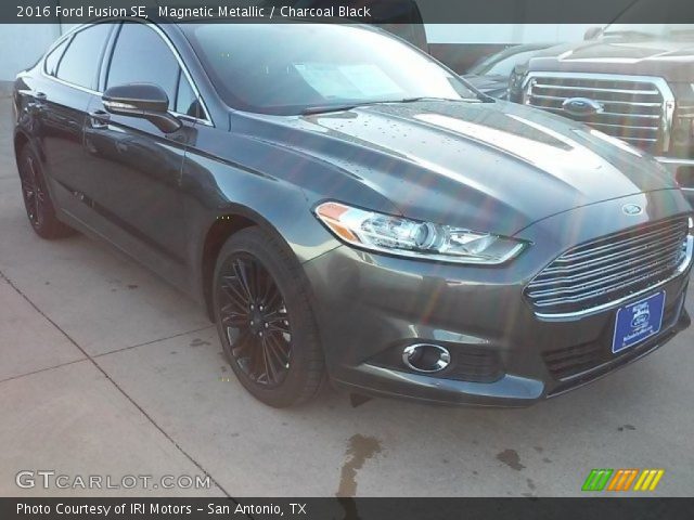 2016 Ford Fusion SE in Magnetic Metallic