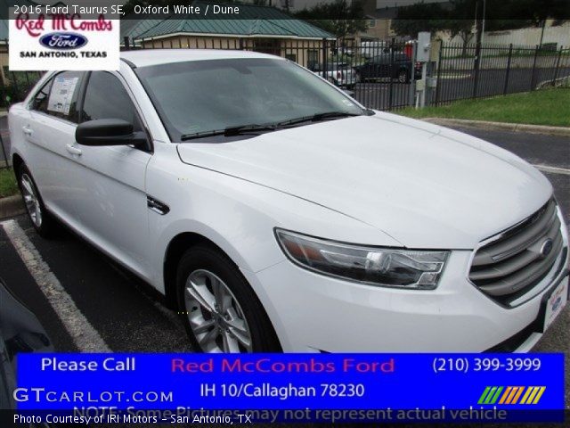 2016 Ford Taurus SE in Oxford White