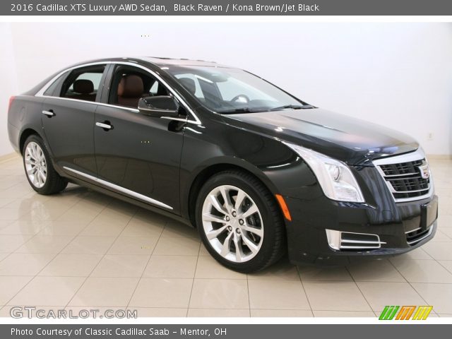 2016 Cadillac XTS Luxury AWD Sedan in Black Raven