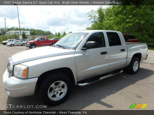 2007 Dodge Dakota SLT Quad Cab 4x4 in Bright Silver Metallic