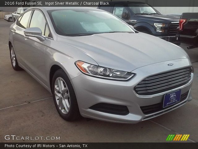 2016 Ford Fusion SE in Ingot Silver Metallic