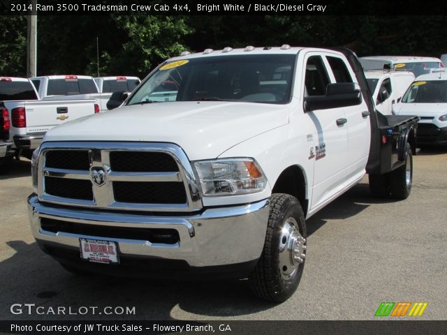 2014 Ram 3500 Tradesman Crew Cab 4x4 in Bright White