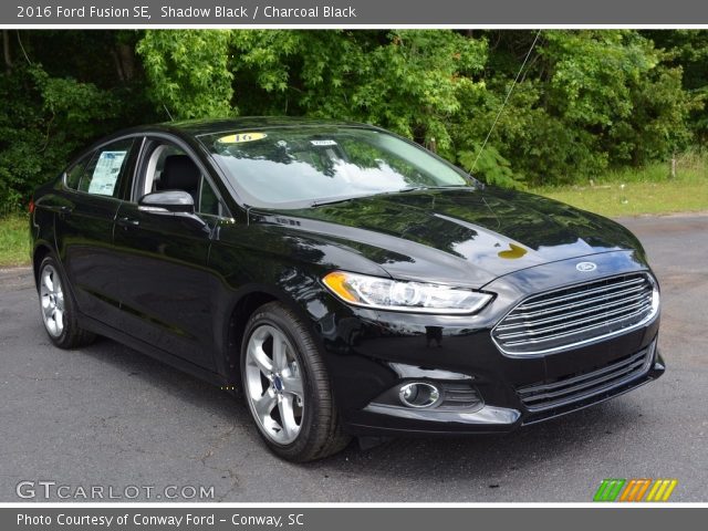 2016 Ford Fusion SE in Shadow Black