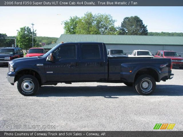 2006 Ford F350 Super Duty XLT Crew Cab 4x4 Dually in True Blue Metallic