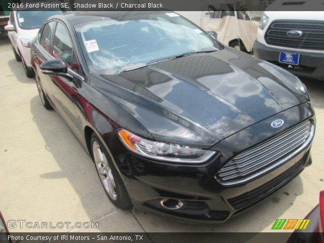2016 Ford Fusion SE in Shadow Black