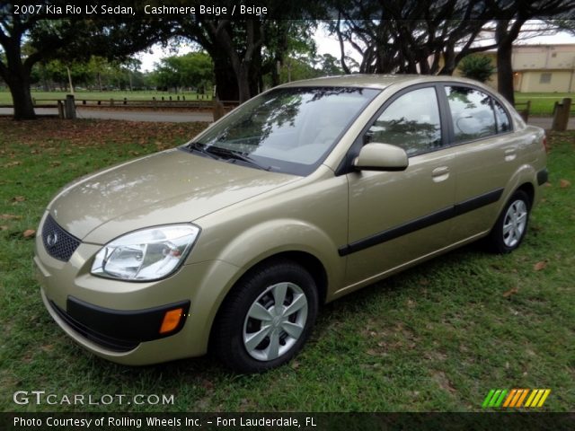 2007 Kia Rio LX Sedan in Cashmere Beige