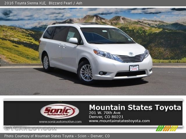 2016 Toyota Sienna XLE in Blizzard Pearl