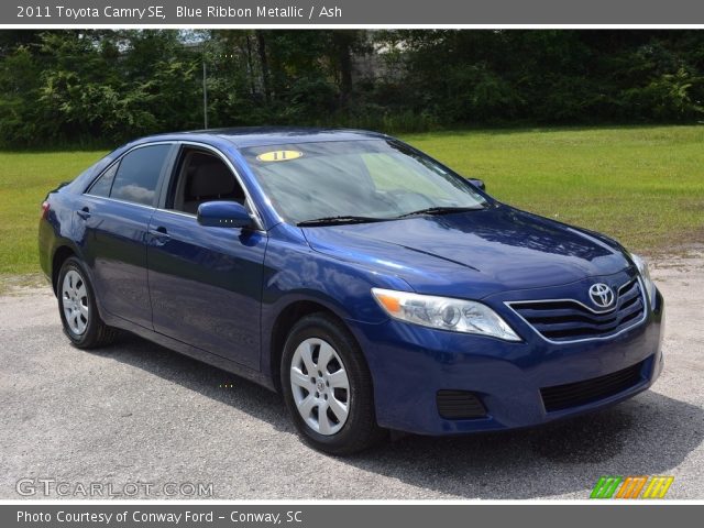 2011 Toyota Camry SE in Blue Ribbon Metallic