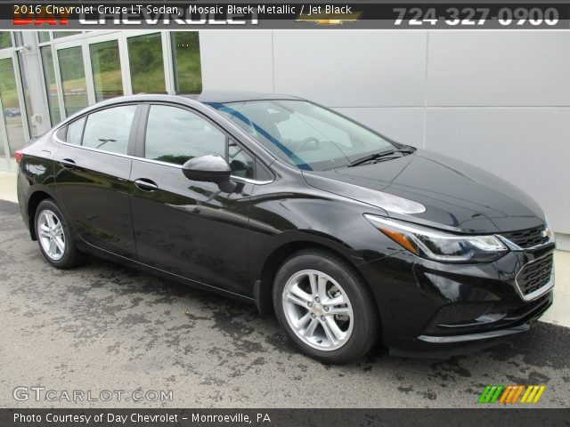 2016 Chevrolet Cruze LT Sedan in Mosaic Black Metallic