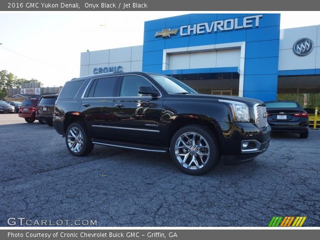 2016 GMC Yukon Denali in Onyx Black