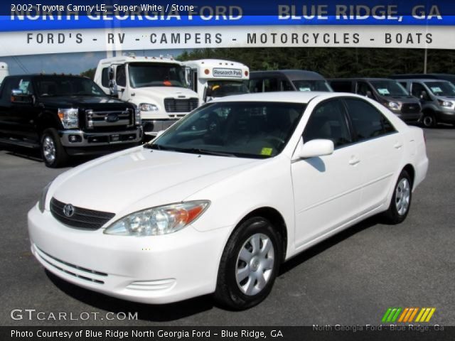 2002 Toyota Camry LE in Super White