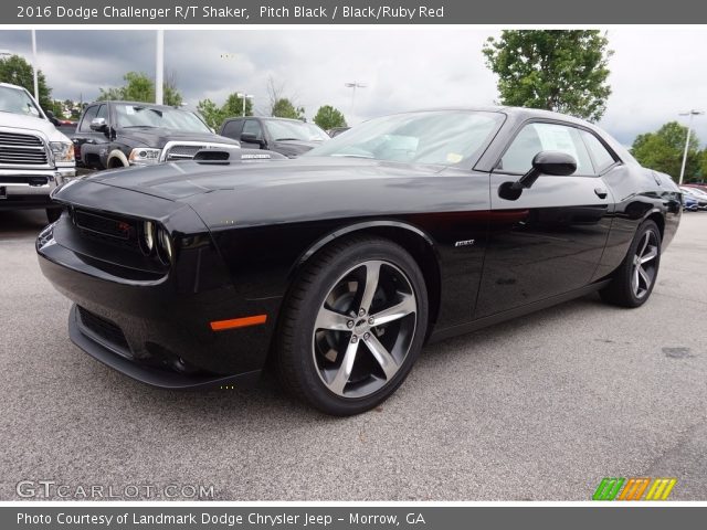 2016 Dodge Challenger R/T Shaker in Pitch Black