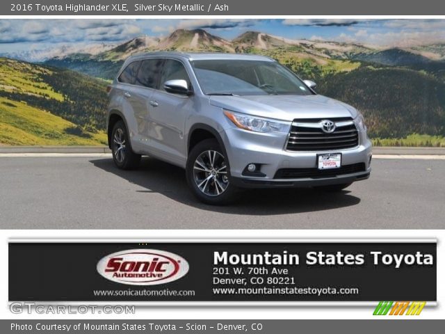 2016 Toyota Highlander XLE in Silver Sky Metallic