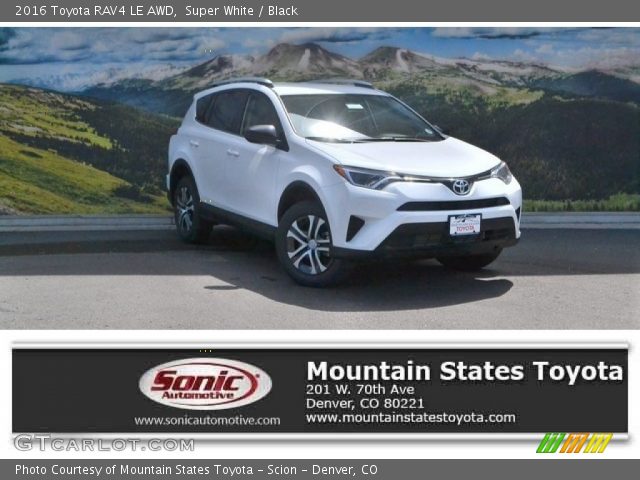 2016 Toyota RAV4 LE AWD in Super White
