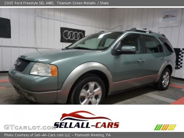 2005 Ford Freestyle SEL AWD in Titanium Green Metallic