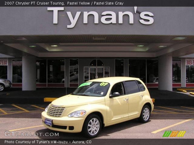 2007 Chrysler PT Cruiser Touring in Pastel Yellow