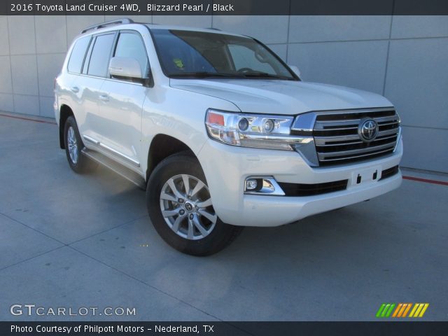 2016 Toyota Land Cruiser 4WD in Blizzard Pearl