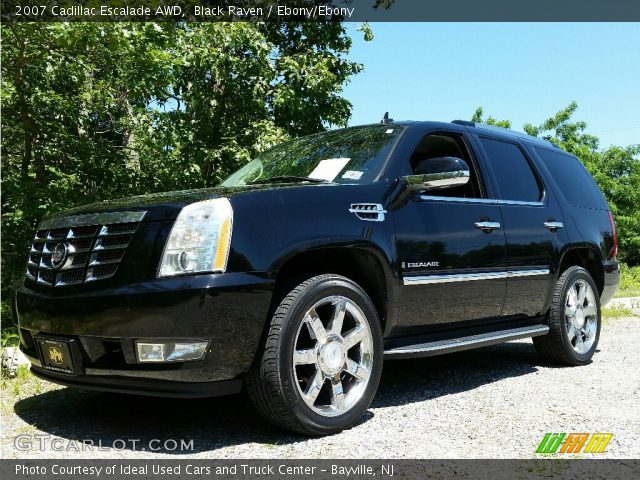 2007 Cadillac Escalade AWD in Black Raven