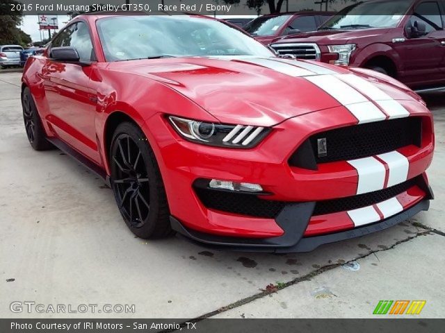 2016 Ford Mustang Shelby GT350 in Race Red