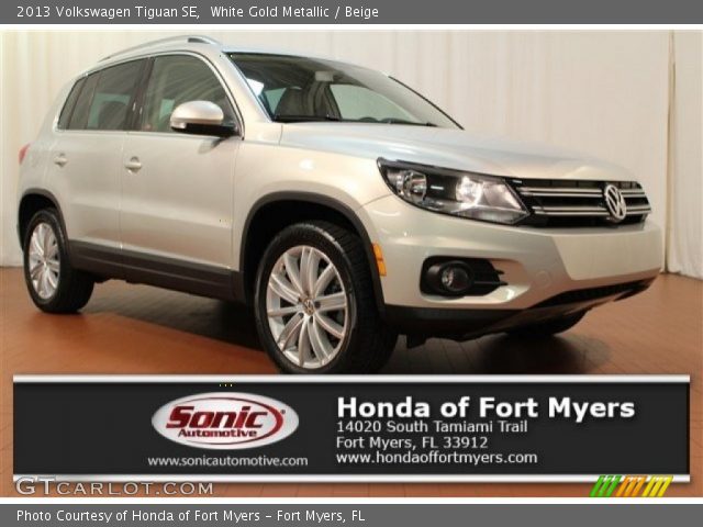 2013 Volkswagen Tiguan SE in White Gold Metallic