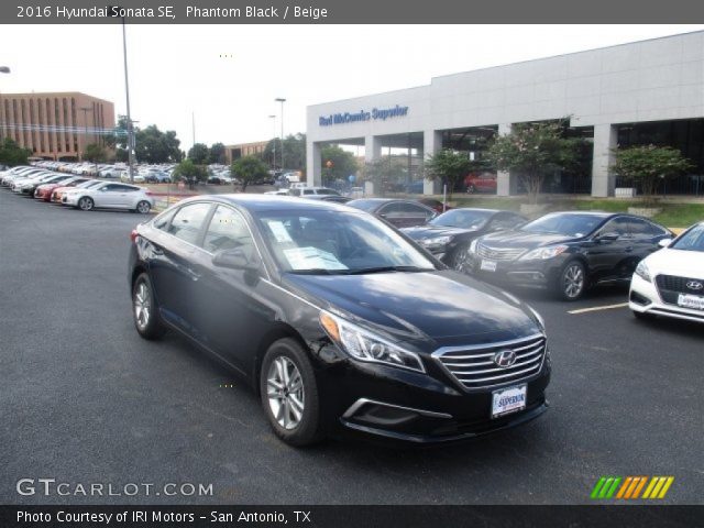 2016 Hyundai Sonata SE in Phantom Black