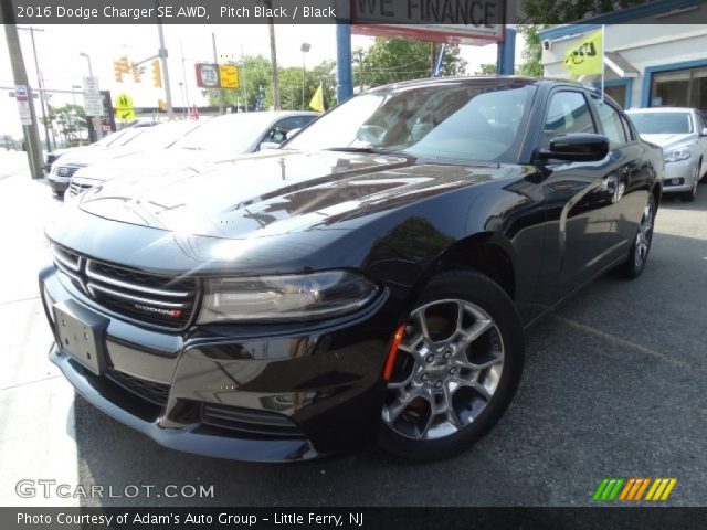 2016 Dodge Charger SE AWD in Pitch Black