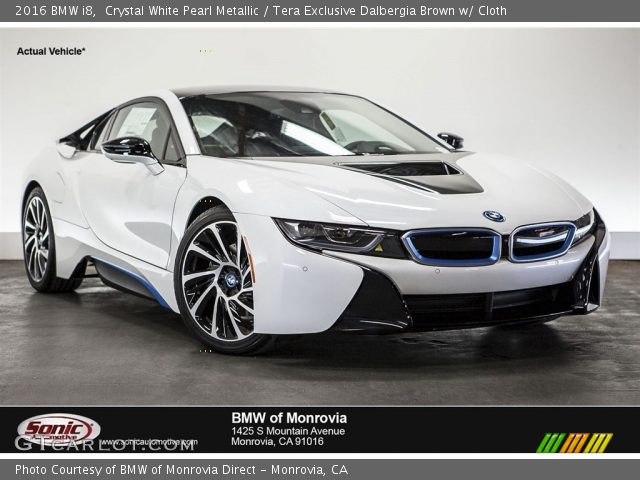 2016 BMW i8  in Crystal White Pearl Metallic
