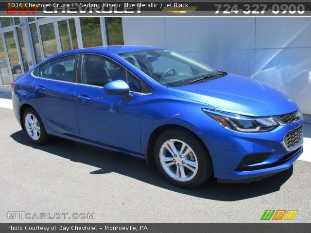 2016 Chevrolet Cruze LT Sedan in Kinetic Blue Metallic