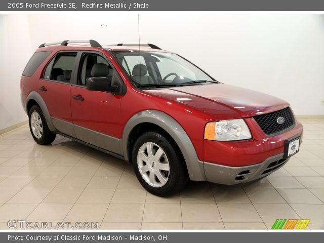 2005 Ford Freestyle SE in Redfire Metallic