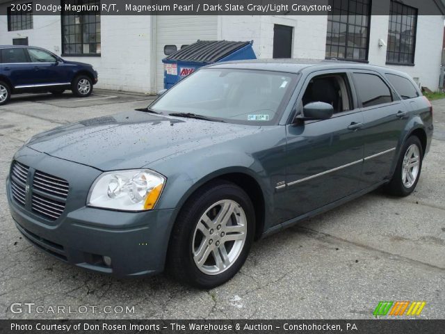 2005 Dodge Magnum R/T in Magnesium Pearl