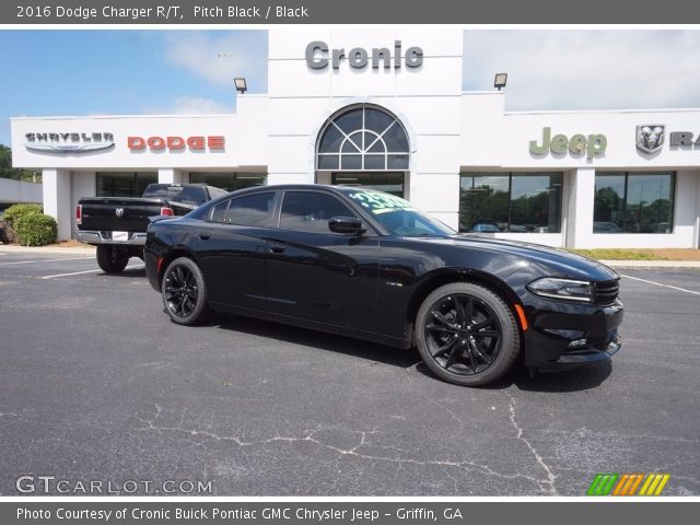 2016 Dodge Charger R/T in Pitch Black