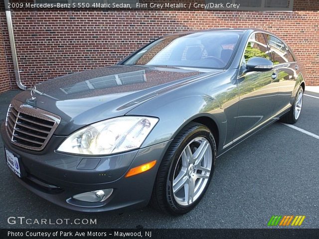 2009 Mercedes-Benz S 550 4Matic Sedan in Flint Grey Metallic