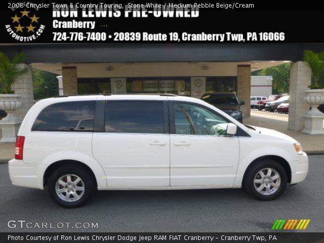 2008 Chrysler Town & Country Touring in Stone White