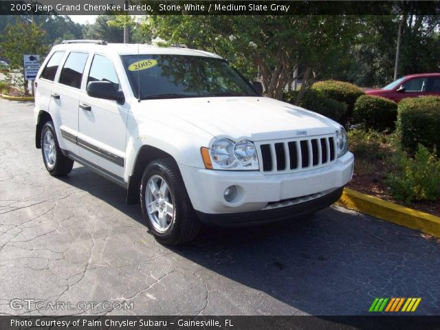 2005 Jeep Grand Cherokee Laredo in Stone White
