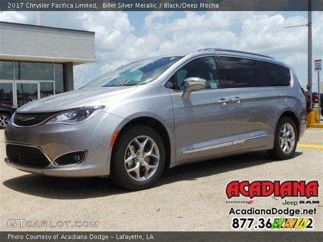 2017 Chrysler Pacifica Limited in Billet Silver Metallic