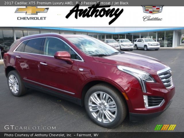 2017 Cadillac XT5 Premium Luxury AWD in Red Passion Tintcoat