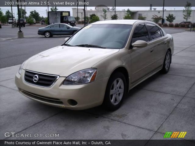 2003 Nissan Altima 2.5 S in Velvet Beige