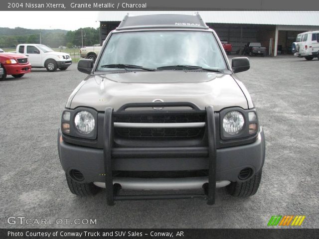 2004 Nissan Xterra  in Granite Metallic