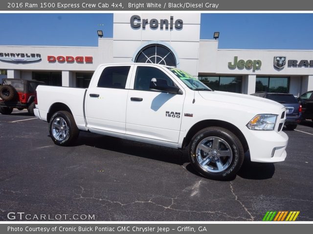 2016 Ram 1500 Express Crew Cab 4x4 in Bright White