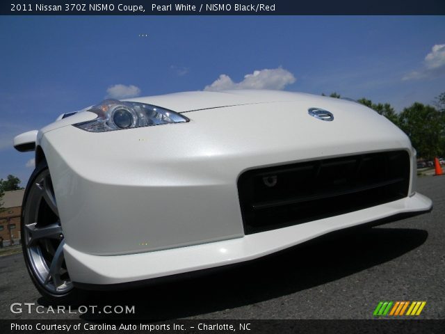 2011 Nissan 370Z NISMO Coupe in Pearl White