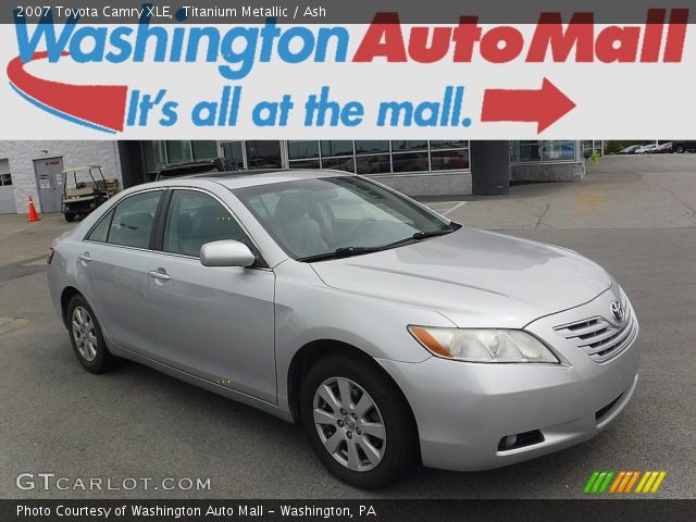 2007 Toyota Camry XLE in Titanium Metallic