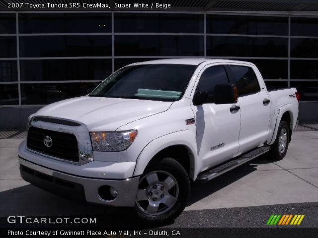 2007 Toyota Tundra SR5 CrewMax in Super White