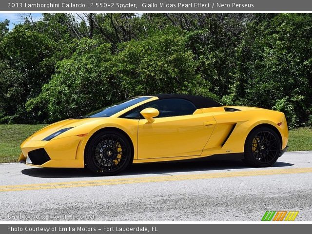 2013 Lamborghini Gallardo LP 550-2 Spyder in Giallo Midas Pearl Effect