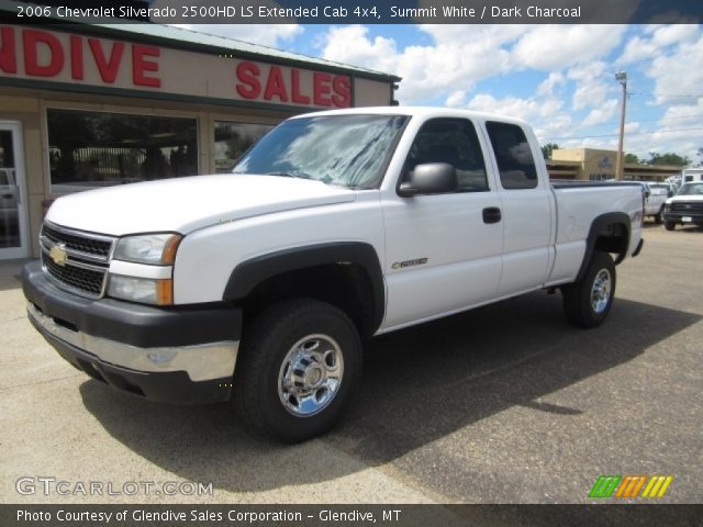 2006 Chevrolet Silverado 2500HD LS Extended Cab 4x4 in Summit White