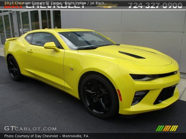 2016 Chevrolet Camaro SS Coupe in Bright Yellow