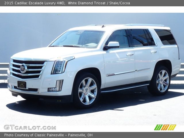 2015 Cadillac Escalade Luxury 4WD in White Diamond Tricoat