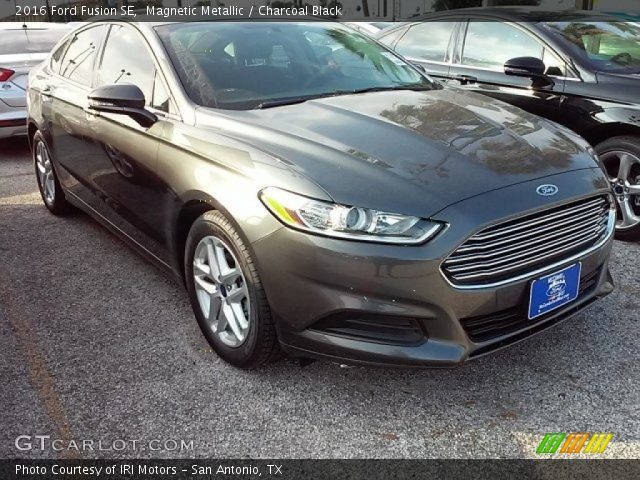 2016 Ford Fusion SE in Magnetic Metallic