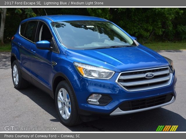 2017 Ford Escape SE in Lightning Blue